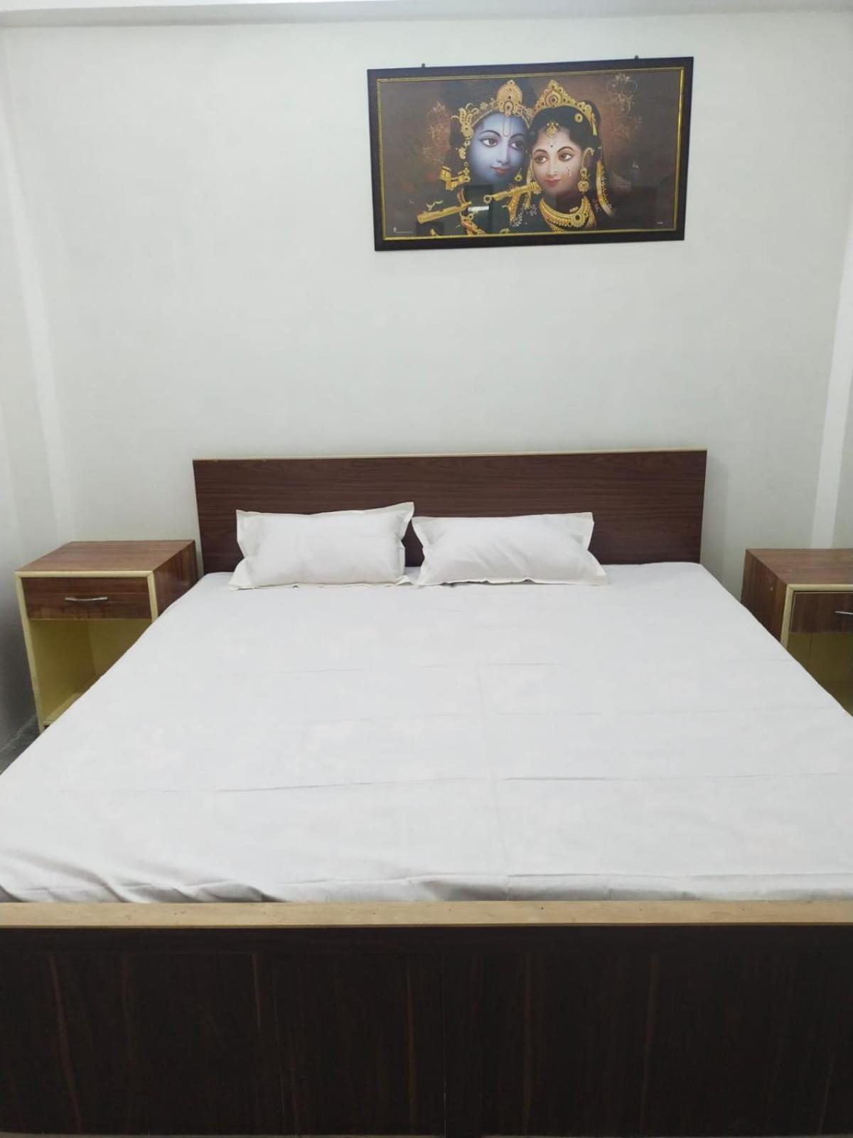 Hotel Shree Krishna Garden Jhusi Exterior foto